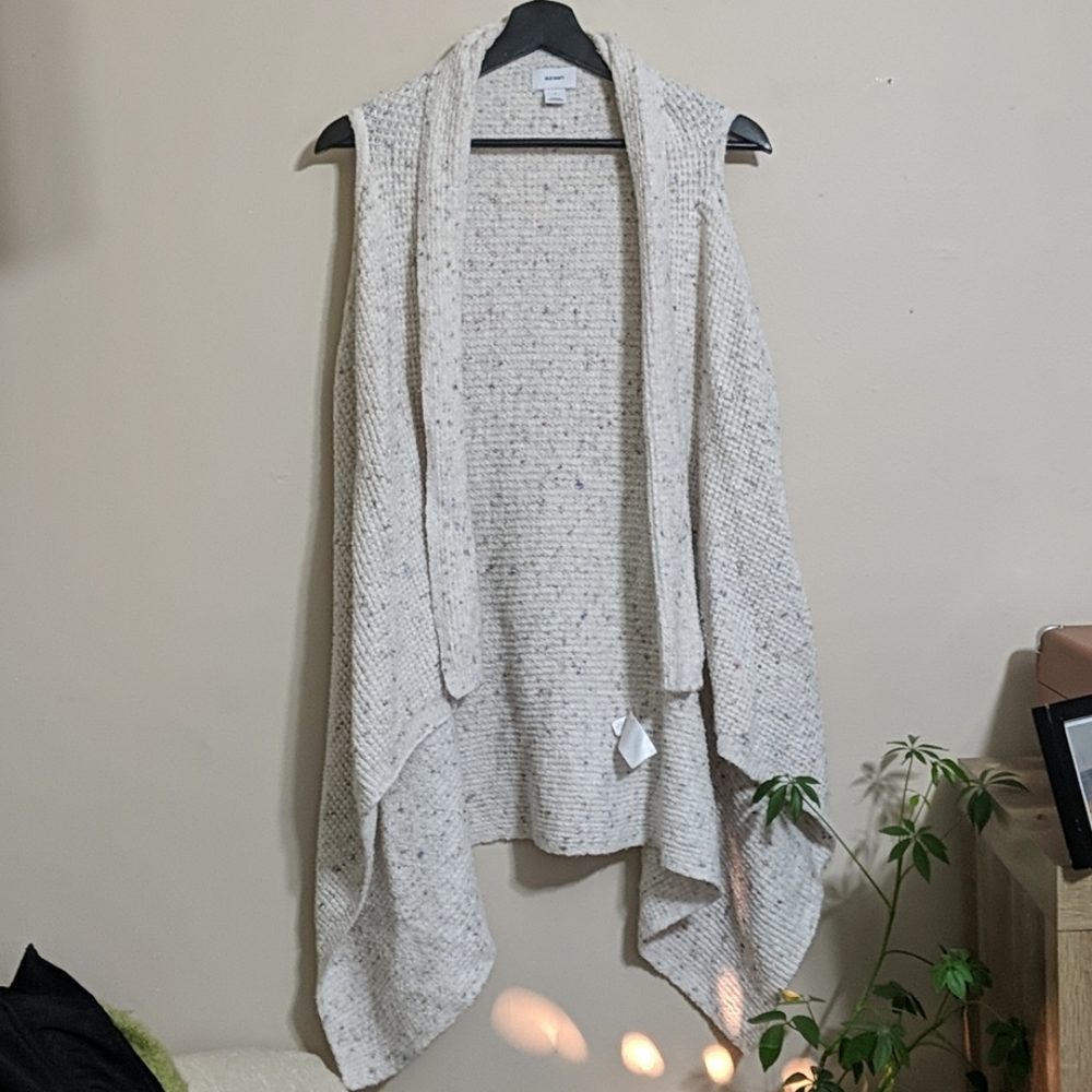 Sweater Vest